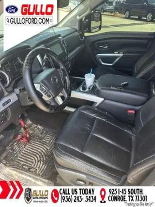 Nissan Titan 2018 4x4 PRO-4X carrocería Crew de 4 puertas