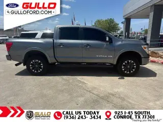 Nissan Titan 2018 4x4 PRO-4X carrocería Crew de 4 puertas