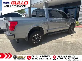 Nissan Titan 2018 4x4 PRO-4X carrocería Crew de 4 puertas