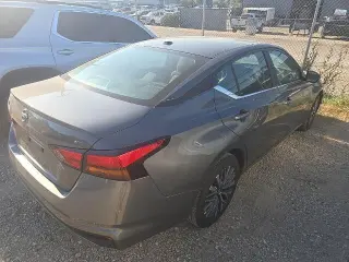 Nissan Altima 2026 2.5 SV 4dr Sedán