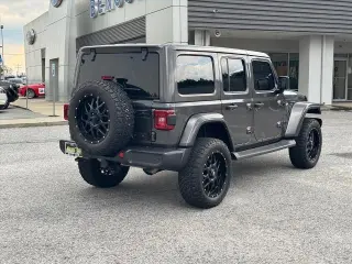 Jeep Wrangler Unlimited 2021 4x4 Sahara SUV de 4 puertas