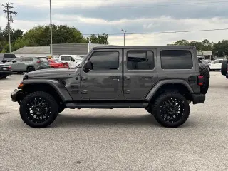 Jeep Wrangler Unlimited 2021 4x4 Sahara SUV de 4 puertas