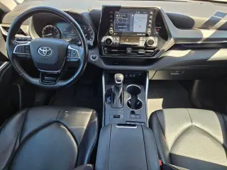 Toyota Highlander 2021 XLE 4 SUV