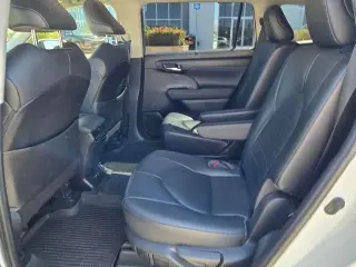 Toyota Highlander 2021 XLE 4 SUV