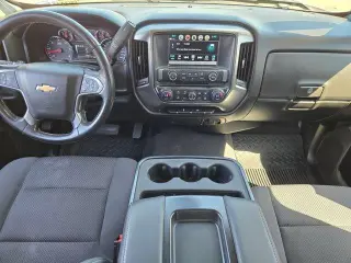 Chevrolet Silverado 1500 LD 2019 4x4 LT 4dr Cab Double con 6.5 pies de ancho SB