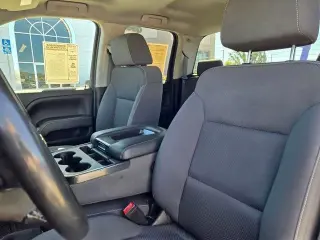 Chevrolet Silverado 1500 LD 2019 4x4 LT 4dr Cab Double con 6.5 pies de ancho SB