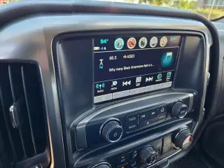 Chevrolet Silverado 1500 LD 2019 4x4 LT 4dr Cab Double con 6.5 pies de ancho SB