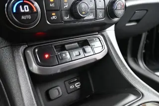 GMC Acadia 2023 4x4 AT4 4dr SUV