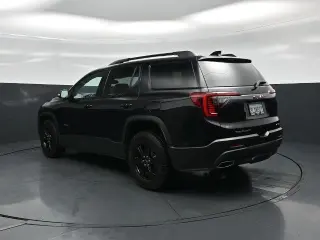 GMC Acadia 2023 4x4 AT4 4dr SUV