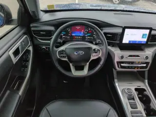 Ford Explorer 2022 XLT SUV de 4 puertas