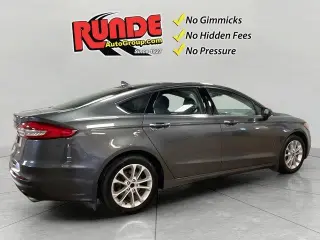 Ford Fusion 2020 SE Sedán 4 puertas