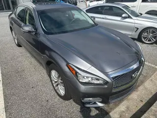 INFINITI Q70L 2015 3.7 Sedán de 4 puertas