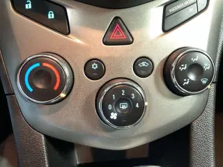 Chevrolet Sonic 2015 LT automático 4 puertas Sedán