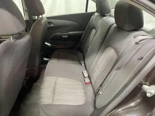 Chevrolet Sonic 2015 LT automático 4 puertas Sedán