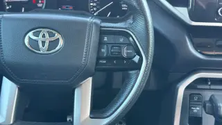Toyota Tundra 2022 4x4 SR5 4 puertas CrewMax Cab Camioneta SB