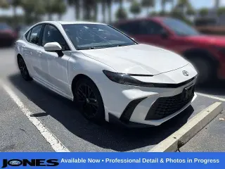 Toyota Camry 2025 SE 4dr Sedan