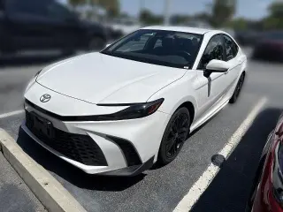 Toyota Camry 2025 SE 4dr Sedan
