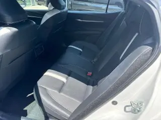 Toyota Camry 2025 SE 4dr Sedan