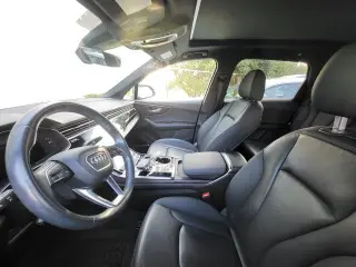 Audi Q7 2022 AWD quattro Premium Plus 55 TFSI SUV 4 puertas