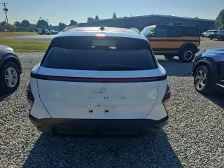 SUV de 4 puertas Hyundai KONA 2026 SEL Sport