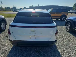 SUV de 4 puertas Hyundai KONA 2026 SEL Sport