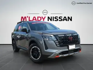 Nissan Pathfinder 2026 AWD Rock Creek SUV de 4 puertas