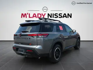 Nissan Pathfinder 2026 AWD Rock Creek SUV de 4 puertas