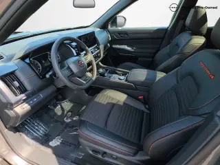 Nissan Pathfinder 2026 AWD Rock Creek SUV de 4 puertas