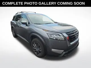 Nissan Pathfinder 2025 AWD SV SUV de 4 puertas