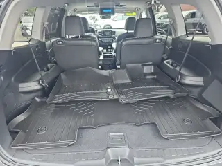 Honda Pilot 2021 AWD Touring SUV de 4 puertas con asientos tipo capitán en la segunda fila