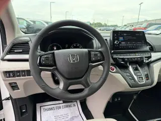 Honda Odyssey 2026 EX-L miniván de 4 puertas