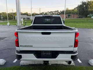 Chevrolet Silverado 2500HD 2021 4x4 LTZ Cabina Doble Caja Corta