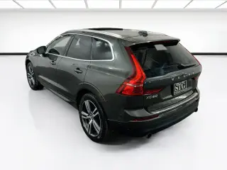 Volvo XC60 2018 AWD T5 Momentum SUV de 4 puertas