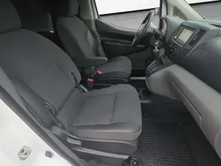 Nissan NV200 2021 SV Mini-Van de carga de 4 puertas