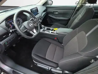 Nissan Sentra 2024 SV Sedán de 4 puertas