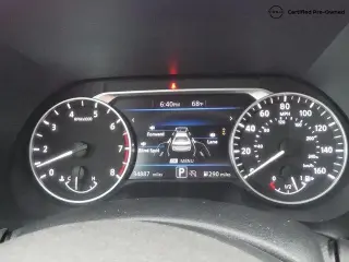 Nissan Sentra 2024 SV Sedán de 4 puertas