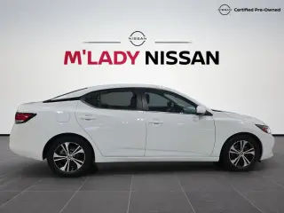 Nissan Sentra 2023 SV Sedán de 4 puertas