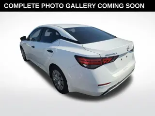 Nissan Sentra 2024 Sedán de 4 puertas S