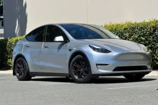 Tesla Model Y 2023 AWD Performance 4 puertas Crossover