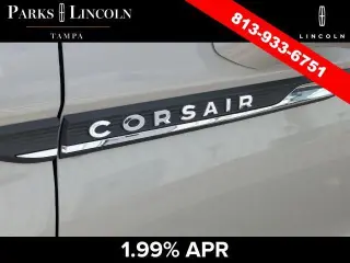 Corsair 2022 Estándar 4 tracción SUV