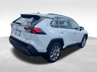 Toyota RAV4 2020 Limited 4dr SUV