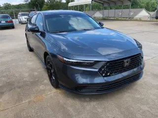 Honda Accord 2025 SE Sedán 4 puertas