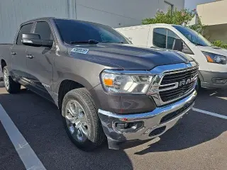Ram 1500 2020 4x2 Big Horn 4dr Crew Cab 5.6 ft. SB Pickup