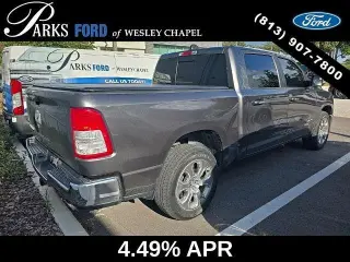 Ram 1500 2020 4x2 Big Horn 4dr Crew Cab 5.6 ft. SB Pickup