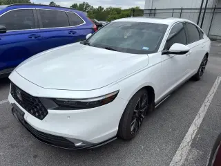 Honda Accord Hybrid 2025 Touring 4dr Sedán
