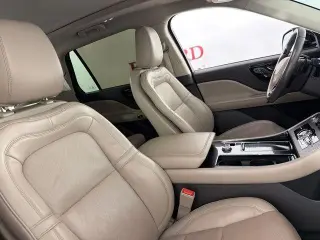 Lincoln Aviator 2023 Reserve 4 SUV