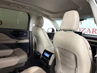 Lincoln Aviator 2023 Reserve 4 SUV