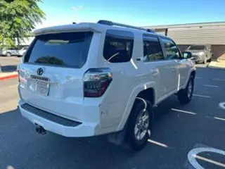 Toyota 4Runner 2023 4x4 SR5 4dr SUV