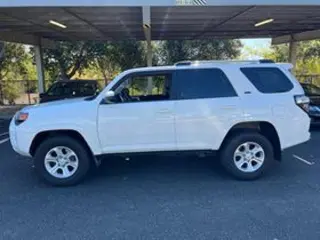 Toyota 4Runner 2023 4x4 SR5 4dr SUV