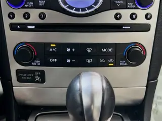 INFINITI Q60 Coupe 2015 AWD 2dr Coupe